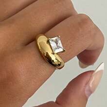 Anillo minimalista y versátil con incrustación de circonita cúbica en diseño geométrico, un accesorio de moda como regalo para mujeres, adecuado para fiestas y reuniones