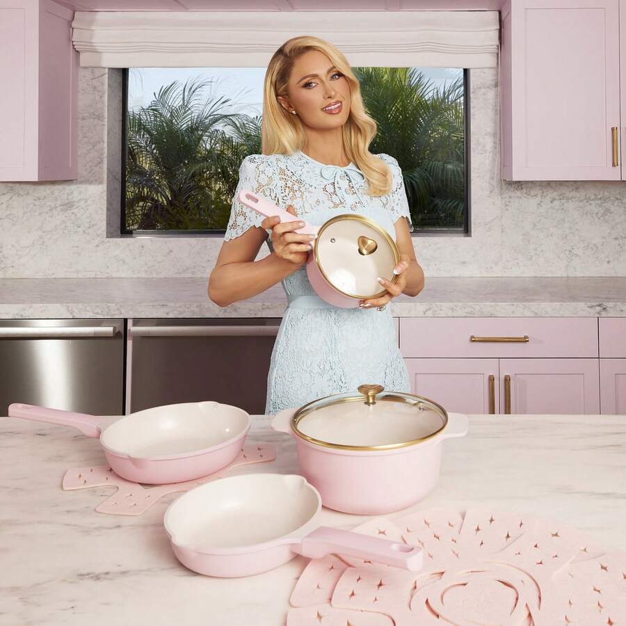 Paris Hilton Clean Ceramic Nonstick Cast Aluminum Cookware Set With Heart Shaped Lid Knobs 10 Piece Pink - 粉紅色如圖 - 查看 1