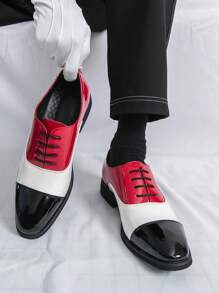 Męskie formalne buty wizytowe, błyszczące, brytyjskie, skórzane buty biznesowe casualowe, białe i czerwone, bloki kolorystyczne, sznurowane, ślubne, na imprezę