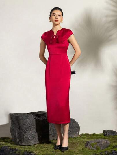 ​Exquisite Women's New Chinese-Style Cheongsam: Sweetheart Neckline & Short Sleeves With Graceful Back Slit | Elegant Pankou Details & Knee-Length Cut For Sophistication | Ideal For Gala Dinners, High-End Weddings, Corporate Banquets, Traditional Festival Celebrations, Red Carpet Appearances​