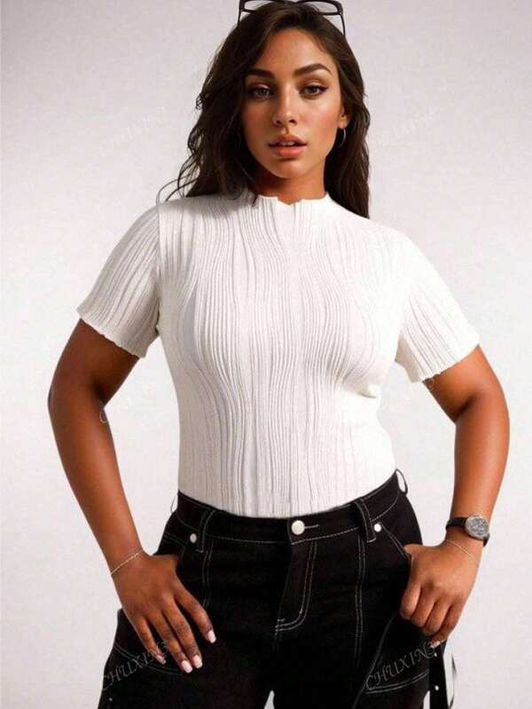 Plus Size Women White Crew Neck Short Sleeve T-Shirt, Summer