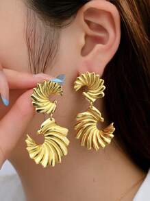 1 par de pendientes tipo botón con formas de corazón, estrella de mar, sol, floral y geométricas en tono dorado de acero inoxidable, adecuados para uso diario, playa, fiesta y vacaciones, gran regalo para amigos