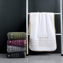 Set de 5 toallas de baño con borde dorado, toallas absorbentes y de secado rápido para uso en exteriores de 74*34cm, con diseño de bordado de 5 estrellas simple, adecuadas para vacaciones, campamento al aire libre, playa, fitness, natación, viajes, spa, apropiadas para Halloween, Navidad, Acción de Gracias, toallas de ducha para salón de belleza, hotel, deportes, artículos esenciales para el hogar