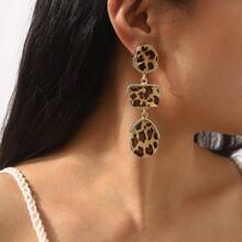 Mydear 1 Pair Retro Geometric Leopard Print Resin Pendant Earrings Suitable For Women's Everyday Wear
