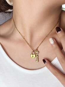 1pc Stainless Steel Gold Color Heart-Shaped Pendant Necklace, Fashionable Luxury Design, Suitable For Any Occasion