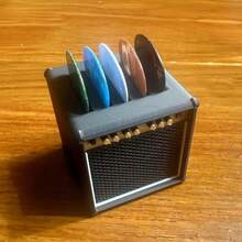 1 件/2 件现代艺术扬声器形状吉他拨片架 - 黑色 PP 材质桌面收纳盒，多层设计可容纳 6 个拨片，时尚音乐礼物，适合吉他手、音乐家（生日、圣诞节）、乐器配件、复古美学、耐用、多功能存储、乐队成员专属、创意摇滚音乐礼物，适合吉他手、乐队商品、音乐爱好者桌面装饰、理想的圣诞礼物