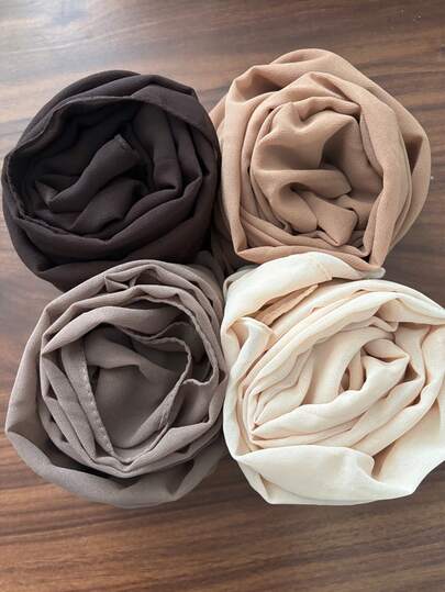 4条/套纯色雪纺薄款防晒围巾，用途广泛，适合日常外出、旅行、街拍等场合。