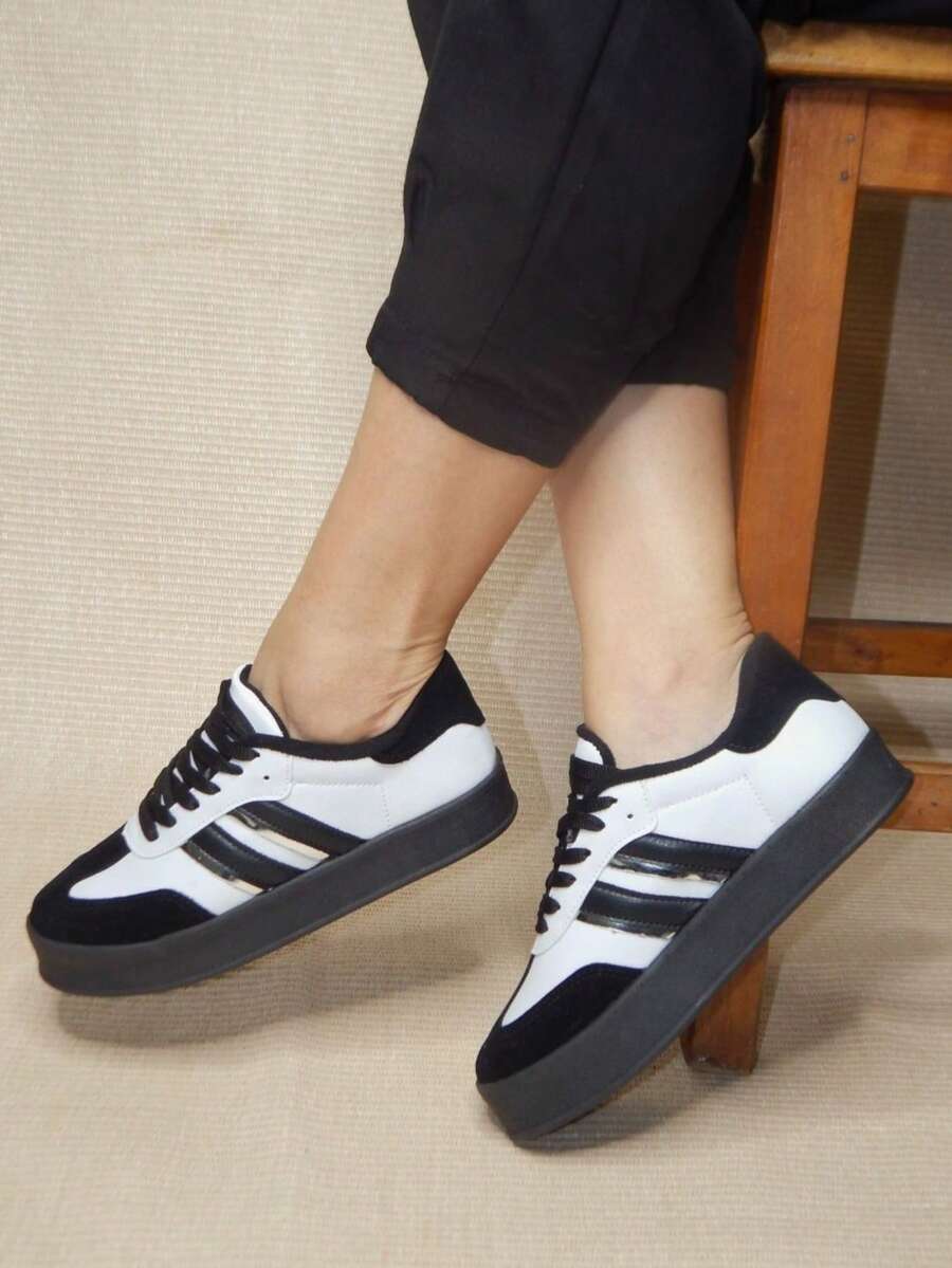 Women's Sneakers Blogger Casual Fashion Leather Gym Stylish Comfortable Soft Lightweight - 白色與黑色和銀色 - 查看 1