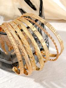 12-7pcs Set Fashion Textured Heart Shaped Metal Bangle Bracelet Set, Bohemian Style Adjustable Stacked Bracelets, Suitable For Daily Life And Party Wear, Ideal Gift For Friends And Family