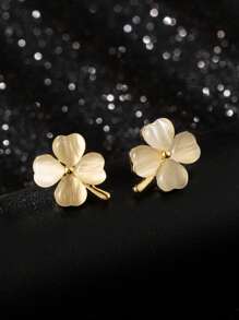 1 paire de boucles d'oreilles élégantes en forme d'œil de chat avec pierre trèfle pour femmes, bijoux mode pour soirées et usage quotidien