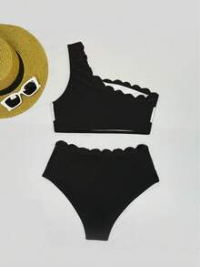 女式两件套分体比基尼套装，黑白花瓣边，单肩不对称时尚休闲泳装