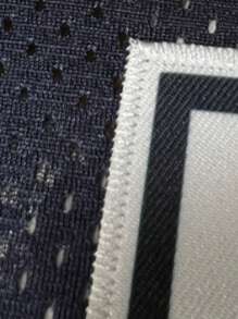 Atonmore Herren 1 Stück buchstabenförmiges grafisches Mesh V-Ausschnitt Fußballtrikot
