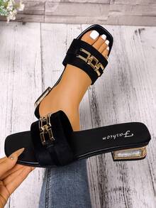 حذاء صندل عصري متعدد الاستخدامات للشارع والشاطئ ، بنعل منخفض لون معدني، أنيق بتصميم بسيط أسود، موديل صيف 2025 - الأسود - مشاهدة 12