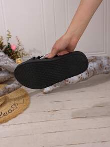 Pantuflas y sandalias minimalistas para mujer, zapatos de playa cómodos con suela gruesa y de punta abierta, sandalias planas de moda