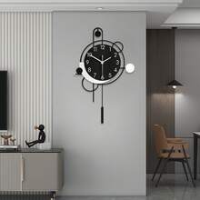 一、工业风格黑白灰色亚克力挂钟几何现代简约家居装饰适用于阁楼/办公室/客厅