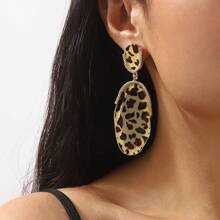 Mydear 1 Pair Retro Geometric Leopard Print Resin Pendant Earrings Suitable For Women's Everyday Wear