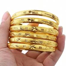 1 pieza Brazalete abierto vintage bañado en oro de 24K, hecho de cobre, sin mosaico, apropiado para uso diario y regalo, estilo de moda de señora de Medio Oriente Dubai