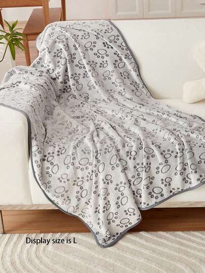Pets Blanket Paw Print With Anti-Slip Design All Seasons Soft Warm Puppy Pet Blanket Small Medium Large Dogs Cats Pet Accessories
