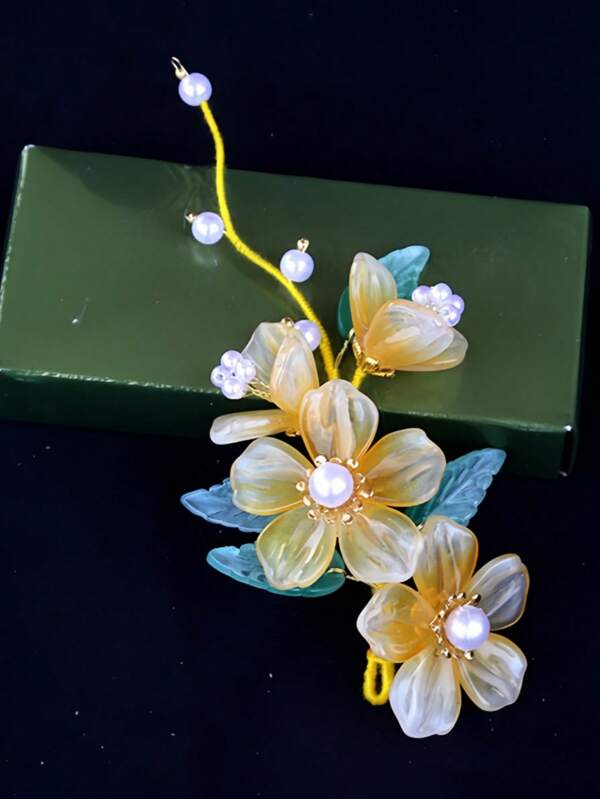 1pc Retro Spring And Summer New Yellow Cherry Blossom With Tassel Hair Clips, Keep The Colour Is Not Easy To Fall Off Long 10CM Cool Clip, Fashion Delicate Women Girls Hair Comb, For Decorating Hair ,Hair Accessory, Claw Clips, Hair Slide, Hair Claws