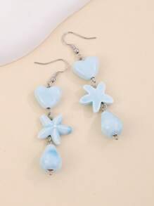 1 par de brincos minimalistas de cerâmica com pingente em forma de estrela-do-mar azul e elementos mistos, elegantes e versáteis, adequados para férias, festas e uso diário