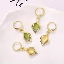 1 pièce Boucles d'oreilles pour femmes à la mode, luxueuses, raffinées et belles, convenant à un port quotidien, pour les fêtes et les voyages