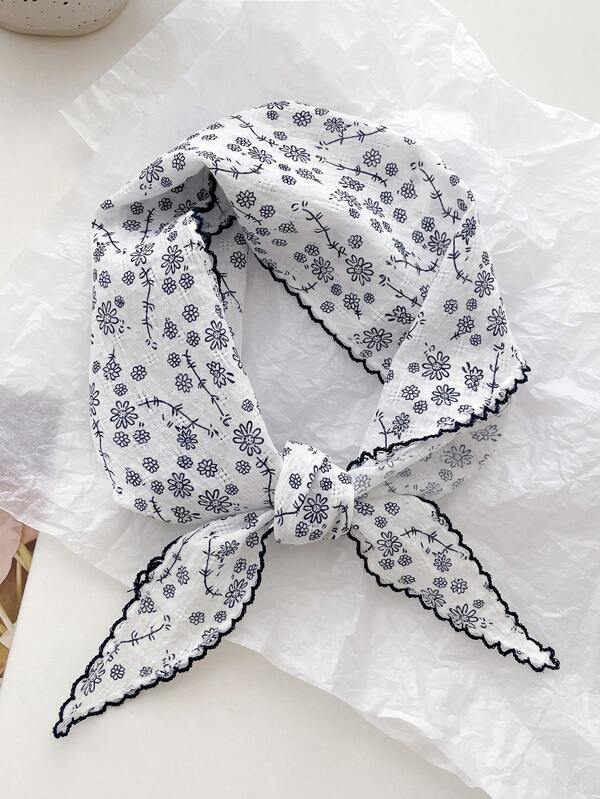 1 pièce Bandana pour femmes Foulard triangulaire à fleurs Ditsy, écharpe bohème polyvalente pour le cou, accessoire capillaire multifonction et cadeau, convient pour les accessoires de mode de photographie