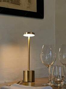 1个无线LED台灯，可充电床头灯，触控式户外灯，三色可调光电池供电灯，适用于餐厅、露台/卧室/户外