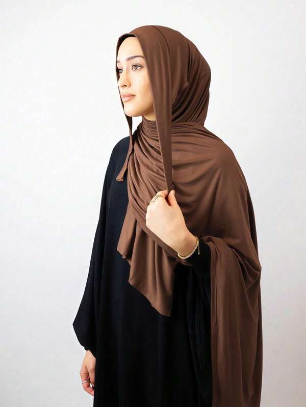 1pc Instant Jersey Hijab Made By Soft, Breathable, And Anti-Pilling Fabric. Tie-On Hijab. Suitable For Year-Round Use And Daily Wear By Muslims.