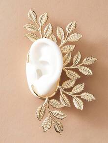 1pc Fashionable Leaf Design Clip-On Earrings For Women - Yellow Gold - View 1