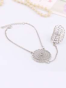 1pc Bohemian Style Hollow Rhinestone Flower Dreamcatcher Web Design Finger Ring Bracelet, Alloy Material Suitable For Men And Women, Daily Casual, Shopping, Party, Dancing, Fashion Accessory, Gift