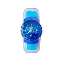 Sacapuntas con forma de reloj, 3 en 1, con borrador y cepillo de limpieza, multifuncional para útiles escolares (color aleatorio)