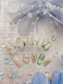 10 Peças de Unhas Artificiais Prensadas à Mão, Estilo Simples e Elegante, Decoradas com Olho de Gato Verde, Flores Secas e Pedras de Vidro, Unhas Artificiais Curtas no Formato Caixão Adequadas para Meninas e Mulheres, com 1 Peça de Cola de Gelatina e 1 Lixa de Unhas.