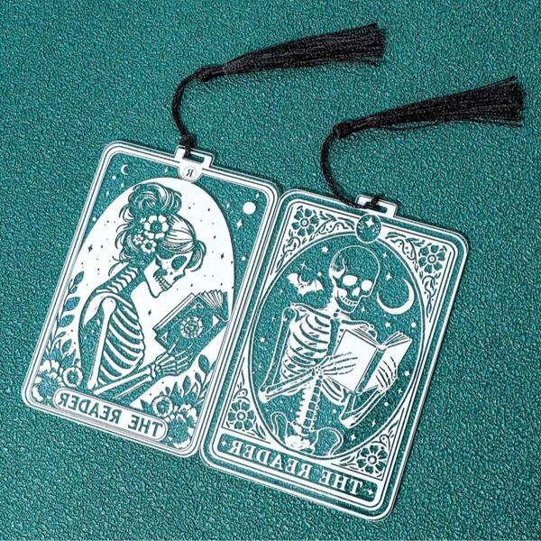 1/2 Stück neue gotische Stil Acryl Lesezeichen, Klar Schädel Muster Lesezeichen, Büro Buchzubehör Lesemarkierungen, Geschenke für Frauen Buchliebhaber Bücherwürmer Schulmaterial, Schulanfang