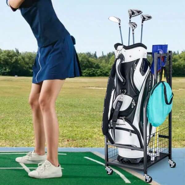 Organizador de palos de golf de metal negro, soporte para bolsa de golf de varias capas y móvil, estante corredizo para almacenar pelotas, palos de golf, bolsas, zapatos deportivos, accesorios de golf, esencial para la organización del hogar y el garaje. Organizador de almacenamiento para mujeres, artículos esenciales para viajes y almacenamiento para dormitorios universitarios.