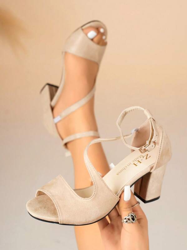 Women Mid-Heel Ankle Strap Open Toe Chunky Heel Sandals, Comfortable Summer Dress Or Casual Wear