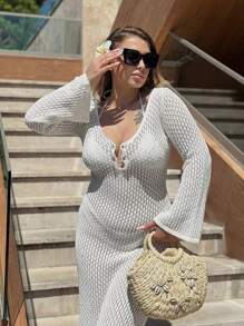 Damen Große Größen Neue Modische Sexy Strand Urlaub Lässig Cut Out Langarm Langer Metall Nagel Knopf Strick Weites Kleid, Frühling Sommer Herbst