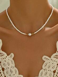 1 件经典简约创意串珠颈链，适合女性正式场合和日常佩戴