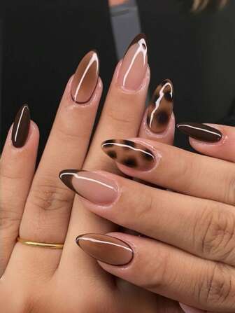 24 件粉色花卉方形指甲贴纸，桃色渐变简约性感风格指甲贴花