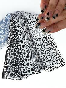 10 feuilles de feuilles de transfert d'art nail rétro noir avec des étoiles, des cœurs, des lignes et des vagues. Feuilles d'art pour ongles avec motifs étoilés, à carreaux et ondulés. Stickers de transfert pour la décoration d'ongles. Fournitures DIY