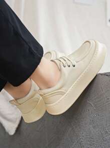 Herren Low-Top Leder Freizeitschuhe, Leichte Rutschfeste Fashion Sneakers, Vielseitig Ganzjährig