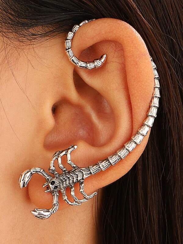 1 Pair Gothic Dark Scorpion Ear Cuff, Punk Hip-Hop Creative Simulated Design, Scorpion Ear Bone Clip, Cross-Border Ear Accessory, Solid Color Casual Street Style Party Boho Zinc Alloy
