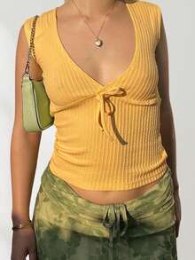 Cutenova Women Spring/Summer New Solid Color Crew Neck Sleeveless Vertical Striped Textured Tight Fit Tank Top - Yellow - View 3