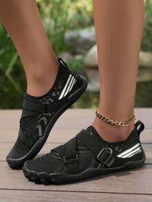 Stylische Wasserschuhe für Damen – schnelltrocknend und leicht für Strand, Bootfahren, Surfen, Pool-Party – Design