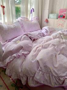 1 Set de 3 piezas Juego de ropa de cama con estampado floral morado, suave y acogedor, con volantes de gasa, adecuado para la decoración del dormitorio de la mujer, regalo del Día de San Valentín (1 funda de edredón + 2 fundas de almohada), sin relleno, el estampado de la funda de almohada se corta aleatoriamente