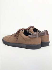 Mocasines clásicos y retro para hombres, con suela de goma, cómodos zapatos deportivos planos para uso diario y desplazamientos estudiantiles