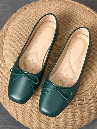 WHDXY 1 双女士平底方头软皮办公鞋，百搭乐福鞋，方头浅口软底仙女风格一脚蹬通勤平底鞋