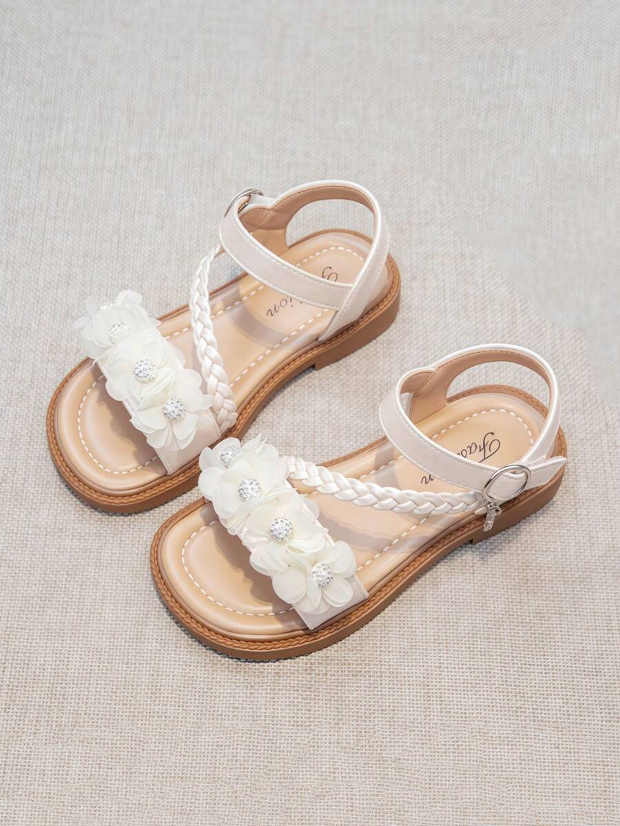 女童凉鞋夏季新款儿童鞋幼儿小童平底鞋时尚露趾公主鞋软底防滑珍珠宝宝中大童沙滩鞋