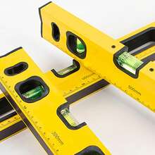 MAGNETIC 3 PIECE BUILDERS BUILDING SPIRIT LEVEL SET - 300, 600, 1000mm Silver/Yellow With A Pencil - Yellow - View 6