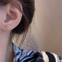 Fashionable Five Petal Flower Shaped Earrings And Earrings, Japanese And Korean Style, Sparkling And Exquisite, A Great Gift For Friends, The First Choice For Gifts