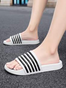 Teenager Black & White Striped Contrast Color Slip-On Slippers, Casual Beach/Outdoor, School Student Shower/Pool Slides, Sports Sandals, Thick Soft Comfortable